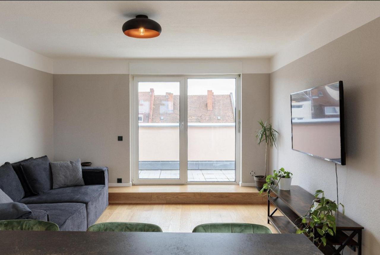 Designer Penthouse In St Johannes, Toller Ausblick Ueber Den Daechern Nuernbergs